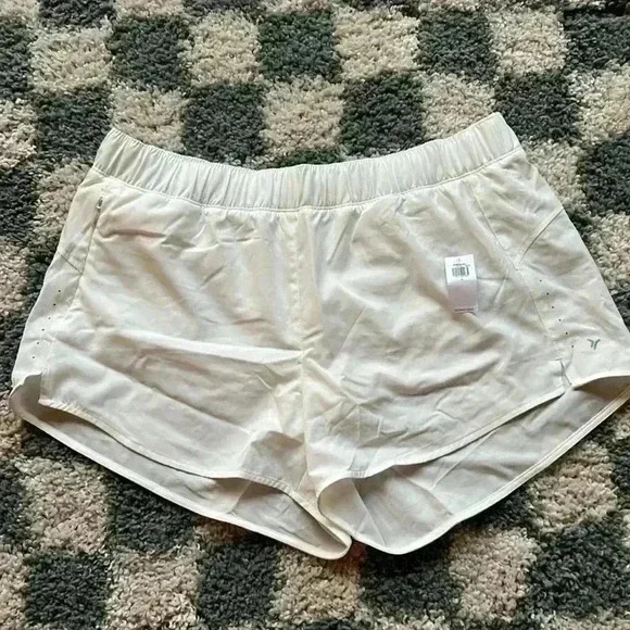 Old Navy Running Shorts - size L - Picture 2 of 8